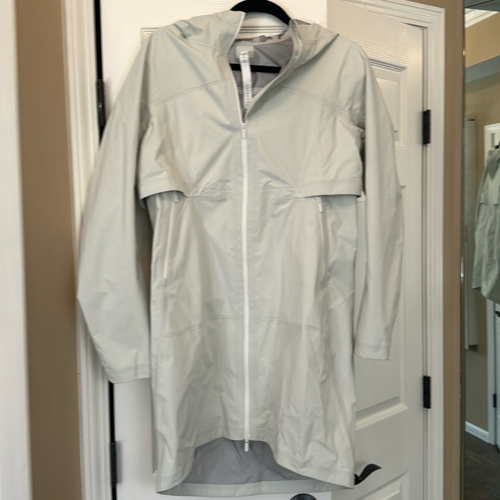 Lululemon rain jacket